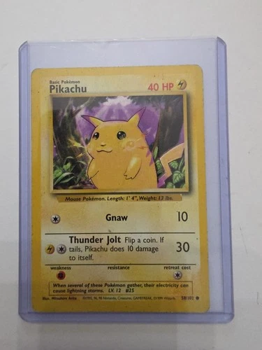 E3 PIKACHU 1995POKEMON BASE SET YELLOW CHEEKS 58/102 TCG WOTC Wizards LP