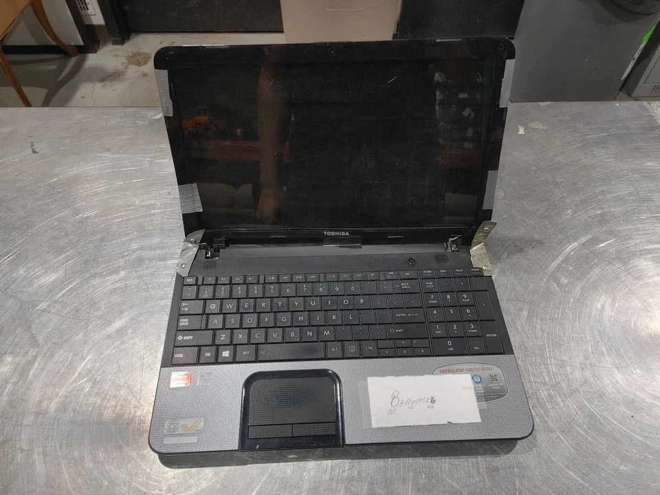 Toshiba Satellite C855D-S5351 Laptop Power Tested Silver/Black - Fair - Image 2 of 4