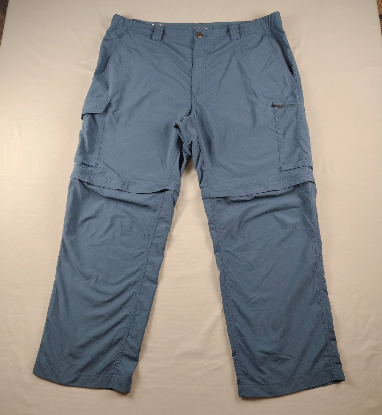 Columbia Omni Shade Convertible Hiking Pants Mens 40x28 Blue Zip Off Cargo