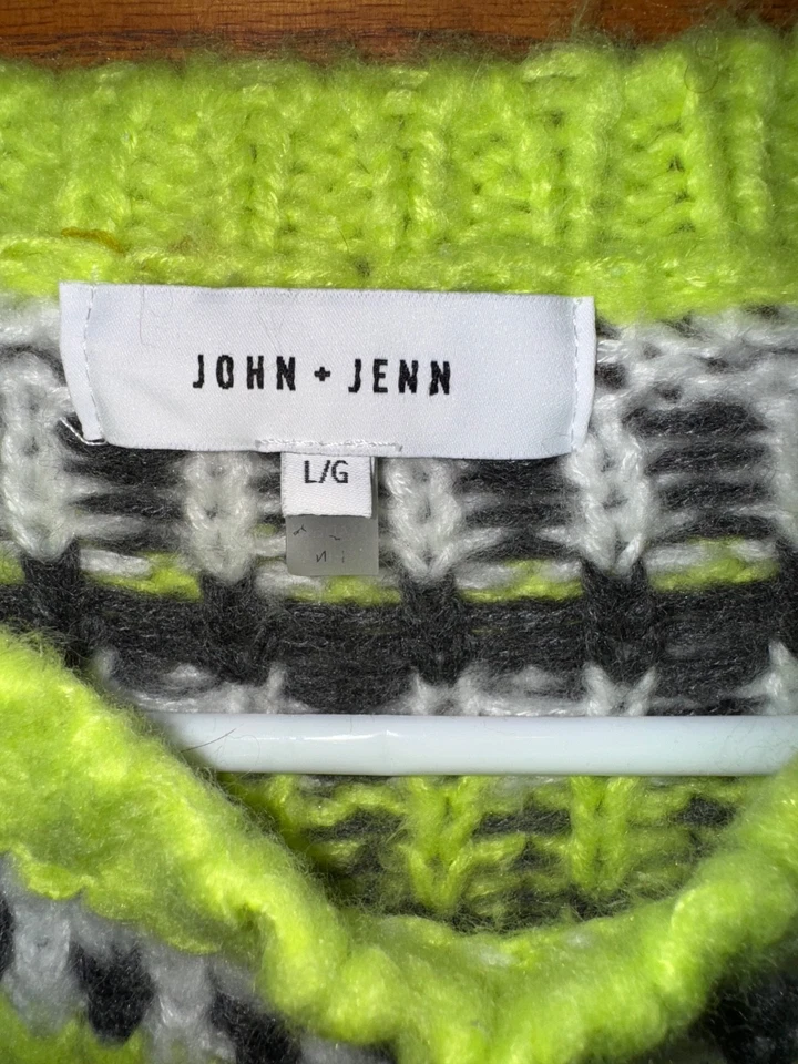John + Jenn Women's Sz Large Chunky Knit Crewneck Sweater Gray neon green - Image 2 of 4