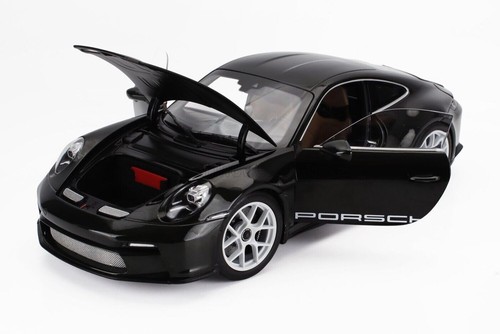 Norev 2024 Porsche 911 992 S/T Olive Green 1:18 DEALER EDITION - Picture 6 of 7