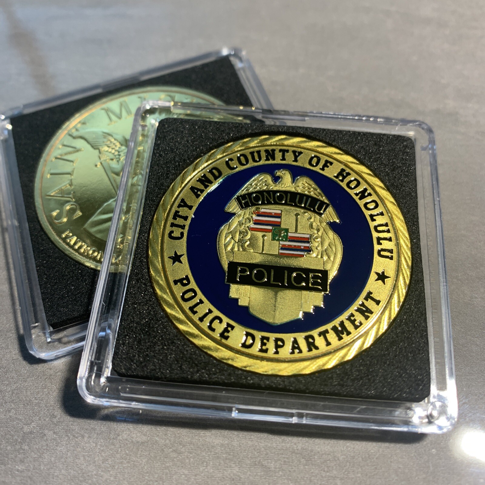 HONOLULU HAWAII POLICE DEPARTMENT St. Michael Challenge Coin with Case New!