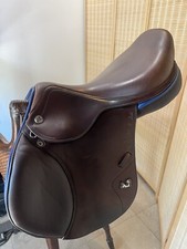 Prestige X-Perience Jump Saddle 17 Seat