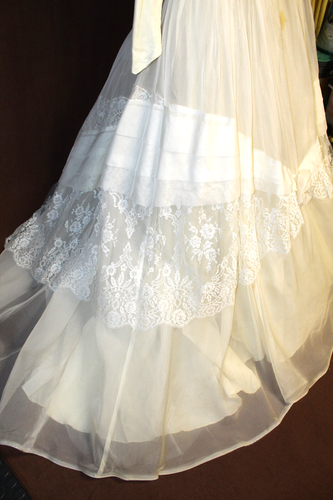 VINTAGE 50’s BRAUTKLEID PRINZESSINNENKLEID STUFEN ORGANZA SPITZE & TÜLL 60” LANG - Bild 8 von 24