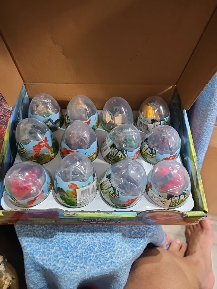BLOCKS WORLD DINOSAURS - SET OF 12 EGGS CREATE YOUR OWN DINOSAURS - Image 4 of 4