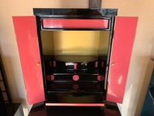 Un Butsudan japonés hecho a mano # Pinky Red # [Butsudan es un altar budista]