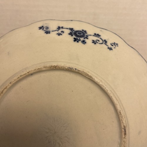 Antiker japanischer Imari gewellter 9" Teller Flow blauer Rücken Design aus dem 19. Jahrhundert - Bild 11 von 12