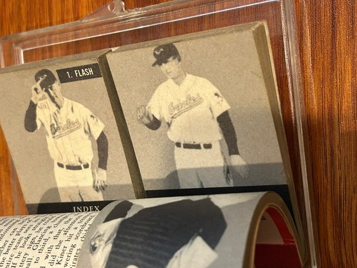 SIGNALS SECRET LANGUAGE BASEBALL Finger-tip flip Book Movies 1957 Gillette - Picture 3 of 8
