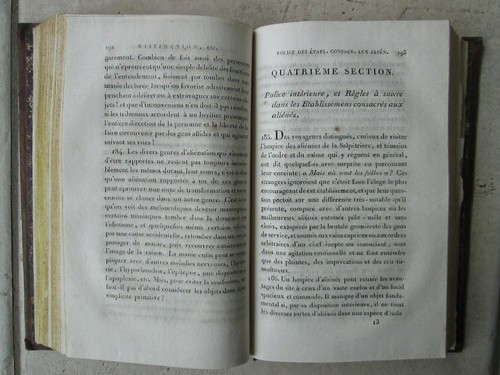 PINEL : TRAITE MEDICO-PHILOSOPHIQUE SUR L'ALIENATION MENTALE, 1809. - Picture 10 of 24