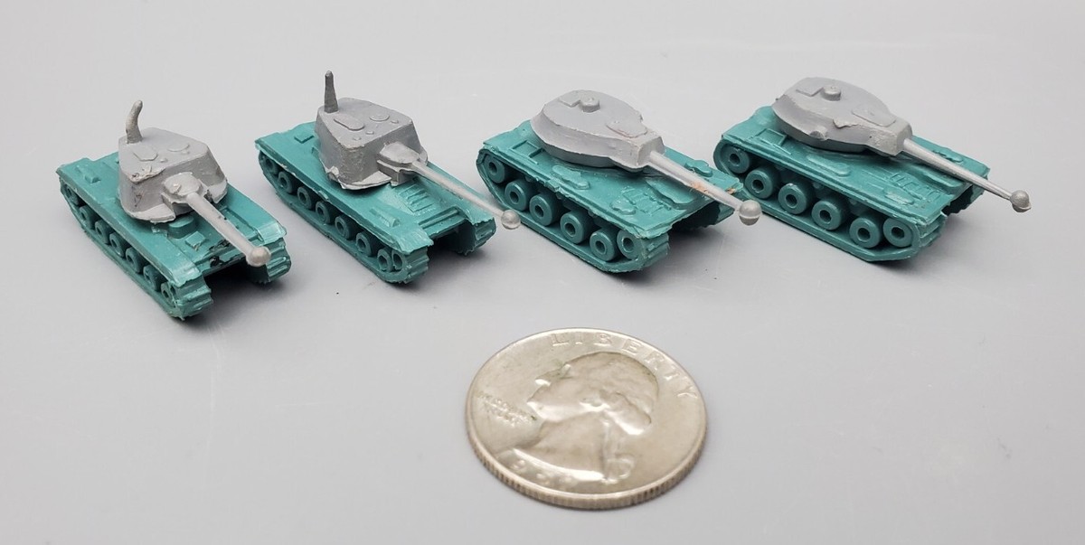 1/72 PLASTIC SOLDIER製 ミリタリーキット4箱11台セットB③ 1/72 PLASTIC SOLDIER製 戦車キット4箱11台セットB③