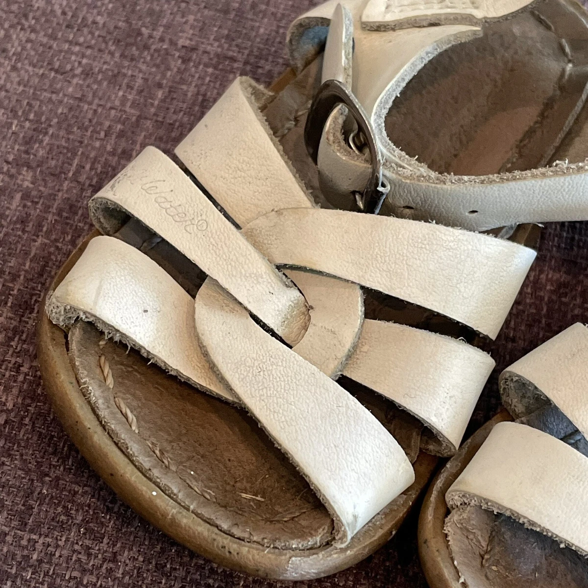Baby white sandals size deals 4