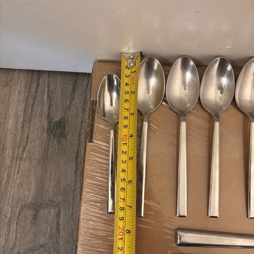 17 Addison Optima Reed Barton 18/10 Vietnam Stainless Flatwares - Picture 10 of 12