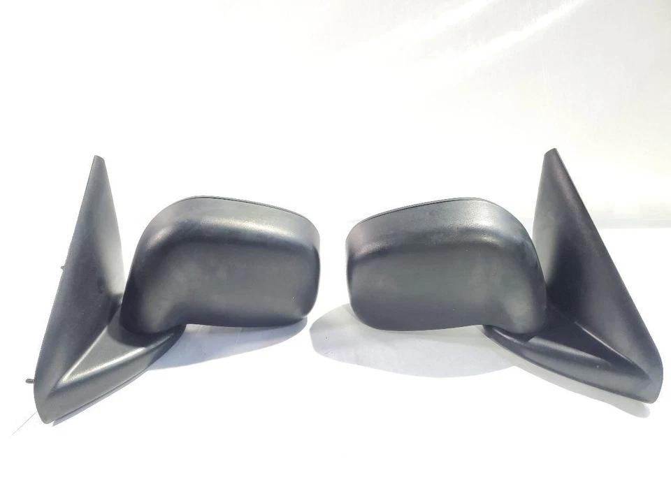 2002 2008 Dodge Ram 1500 SXT OEM Pair Side View Mirrors p55077924ac Power - Image 3 of 4