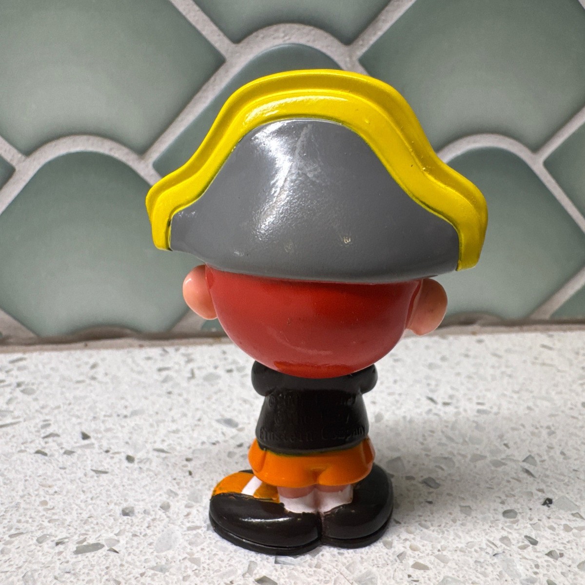 DISNEY'S Little Einsteins LEO FIGURE 2 1/2” Tall Pirate Mission