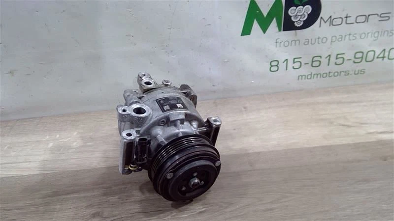 Compresor de aire acondicionado Buick Encore GX 2020-2022 OEM 60006030 Foto 3 de 4