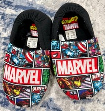 Boys Size Medium Marvel Slippers