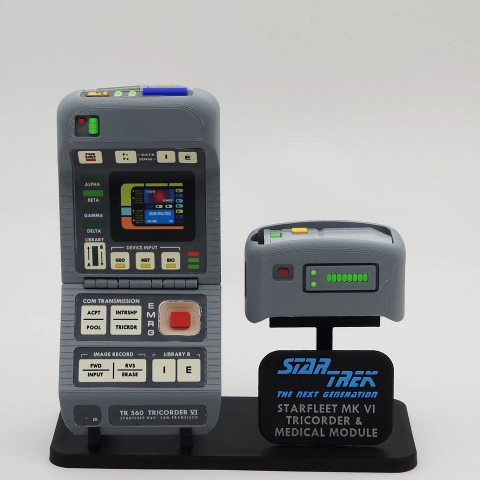 Star Trek TNG Mk VI Tricorder Impreso en 3D Hecho por Ventilador Prop con Módulo Med y Soporte Foto 2 de 4