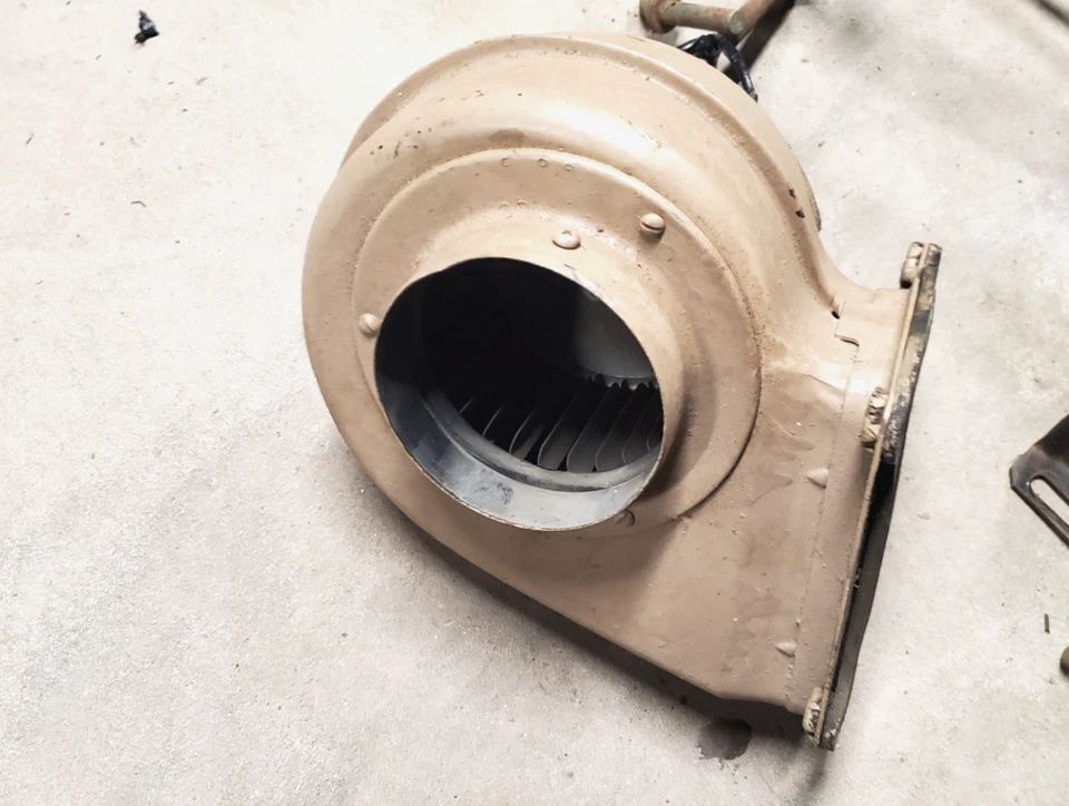 1957-58 Chrysler Windsor/300/New Yorker Mopar Underdash Heater Fan/Blower Motor - Image 3 of 4