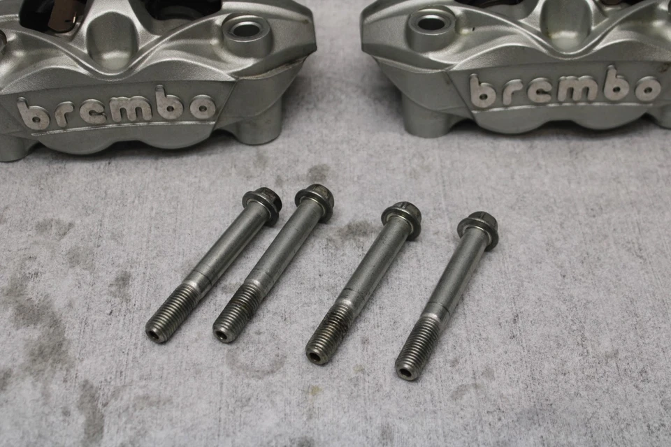 11-22 SUZUKI GSXR600 RIGHT LEFT FRONT BRAKE CALIPER SET PAIR CALIPERS BB193 - Image 2 of 4