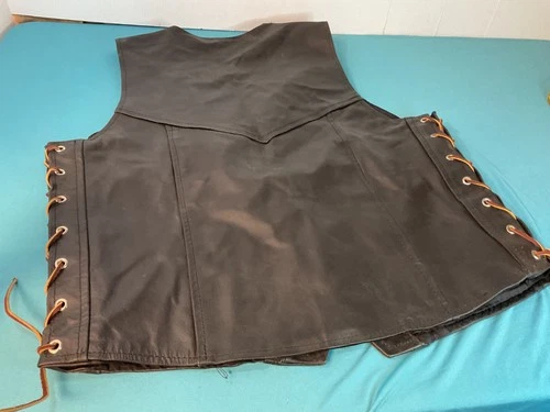Black Leather Motorcycle Vest Medium - Heavy Built - Nice Unused - Leather Ties image 12