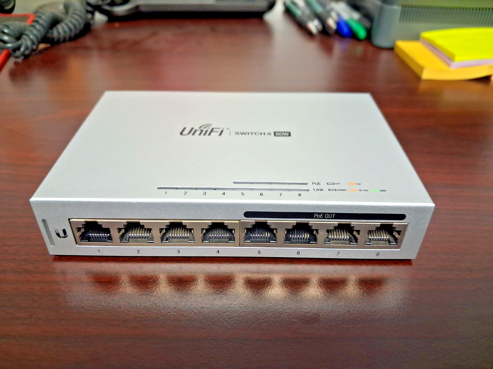 Ubiquiti US-8-60W no power supply 8-port, Layer 2 PoE switch Pre-owned!