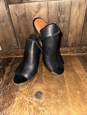 Lucky Brand Barimo Black Leather Stacked Heel Buckle Sandals Booties Size 7.5