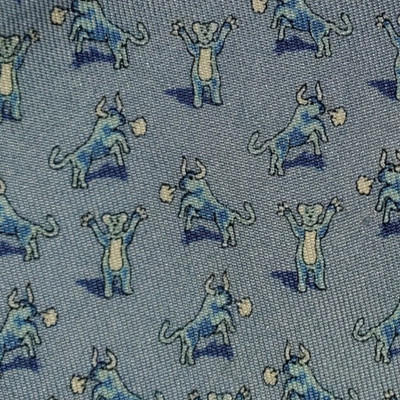 VINEYARD VINES ~ MENS SILK TIE ~ BULL & BEAR ~ ALLIANZ GLOBAL INVESTORS ~ 60''