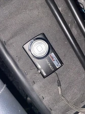 NIKON-COOLPIX S220-DIGITAL BLACK CAMERA FOR REPAIR.