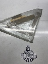 Scheibe Dreieck Tür hinten rechts Fond klar Mercedes W123 1237352009 NOS NEU Scheibe Dreieck Tür hinten rechts Fond klar Mercedes W123 1237352009 NOS NEU