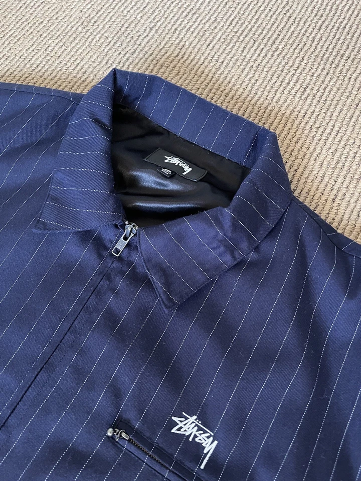 Chaqueta Stussy X CDG Pin Rayas Azul Trucker Comme Des Garçons Foto 2 de 3