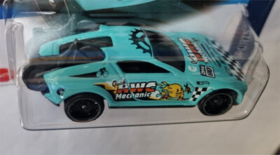 2023 Hot Wheels Rise`N Climb in 1/64 # HKL03 HW Treasure Hunt HT Mountain Bike