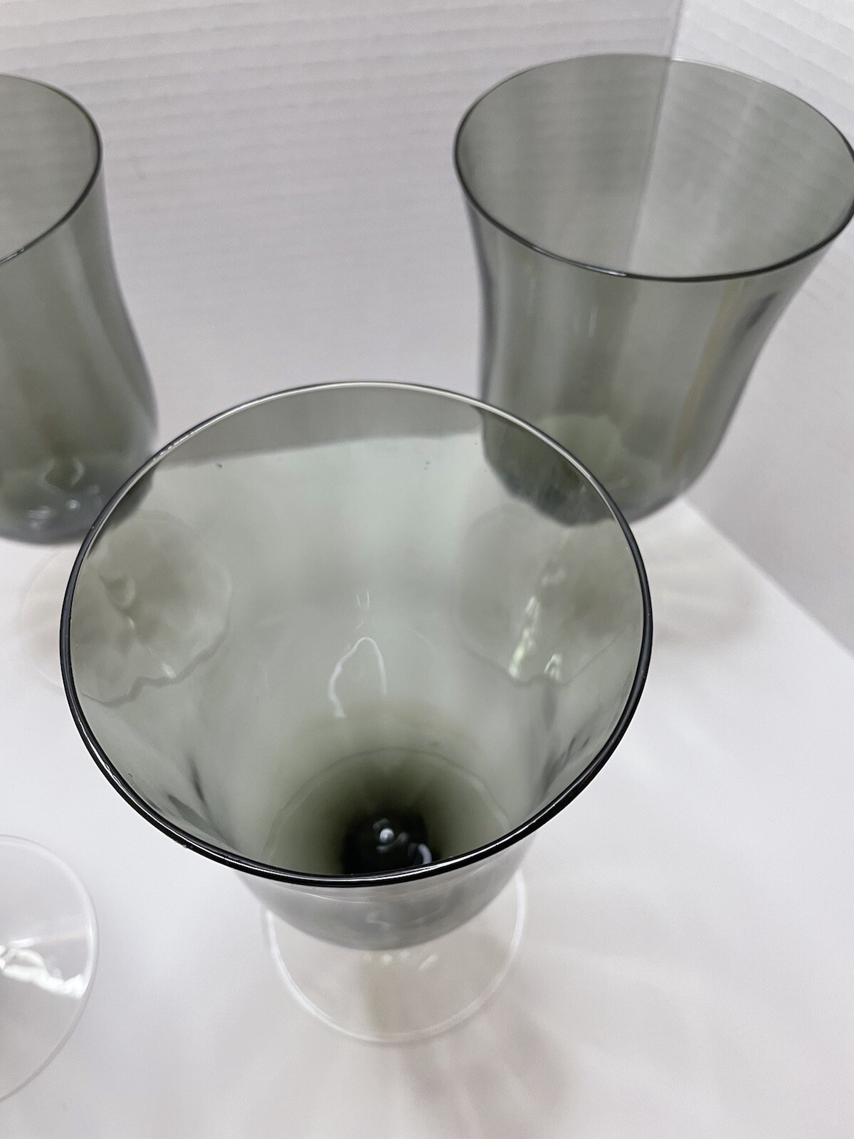 Qualia Meridien Smoke (Grey) Water Goblets stemware 1 Set Of 4 eBay