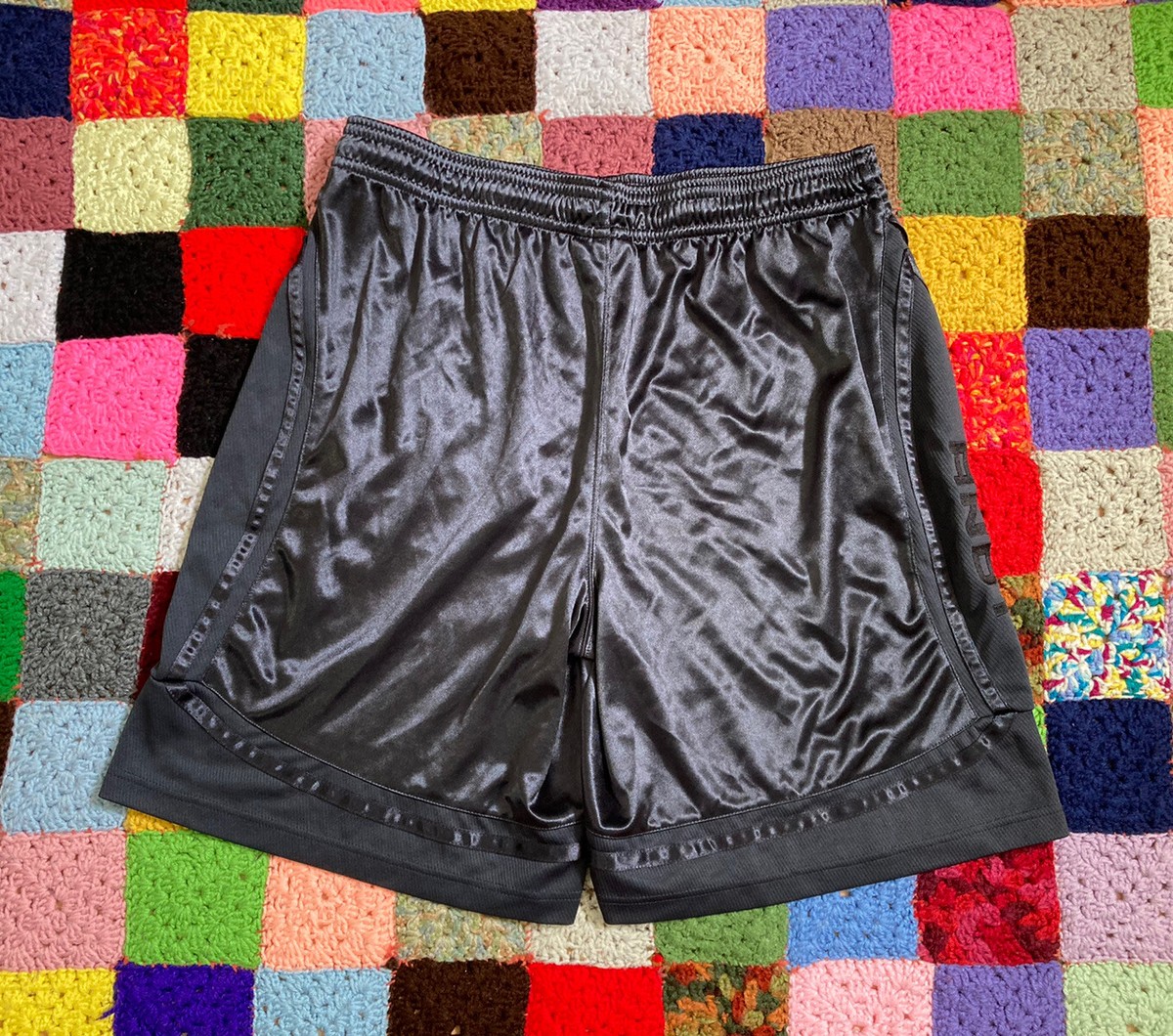 最終値下げ　On court shorts XL 未使用 Women's Court Shorts | Black | On United States