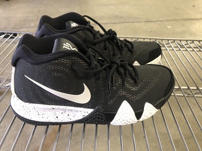 nike kyrie 4 size 8.5