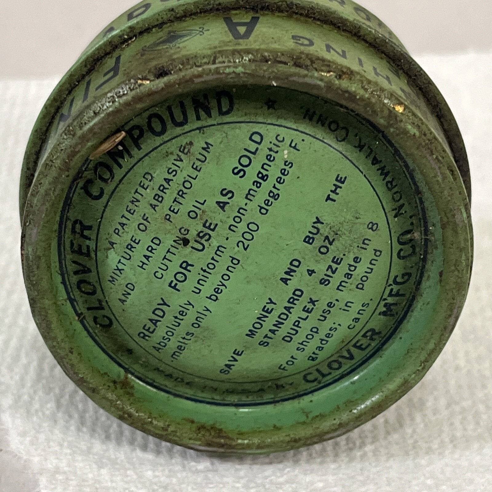 Vintage Clover Brand Valve Grinding Compound Advertising Tin 2oz Green