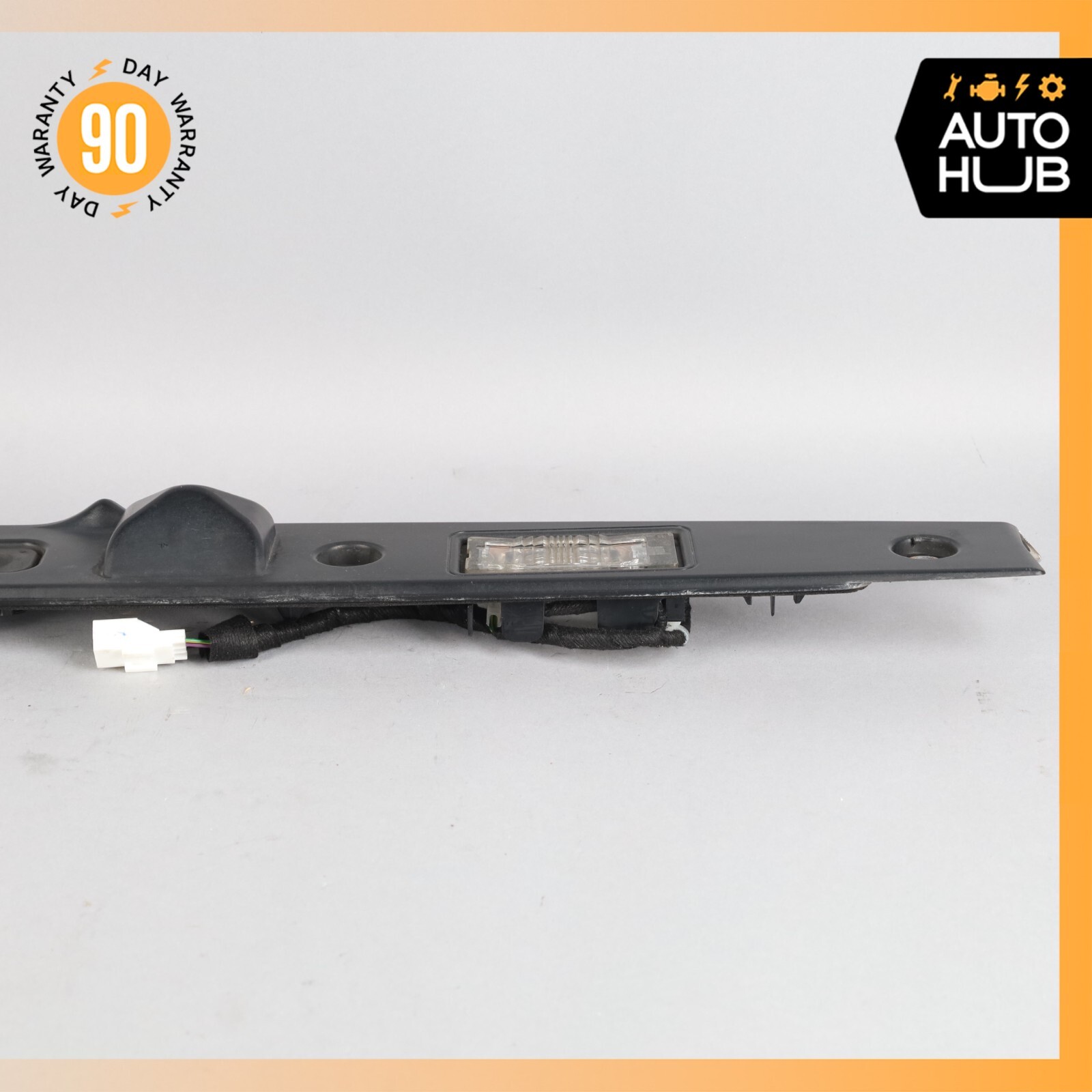14-22 Maserati Quattoporte M156 S Q4 Rear Trunk Lid Moulding Plate w/Lights OEM