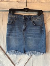 DENIM SKIRT Jeans Skirt Women's Size Large Fringe Frayed Summer Fall Fashion EUC