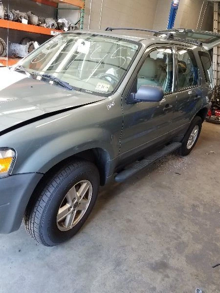 Parasol para pasajeros VIN Z octavo dígito compatible con 05-07 ESCAPE 122953 Foto 4 de 4