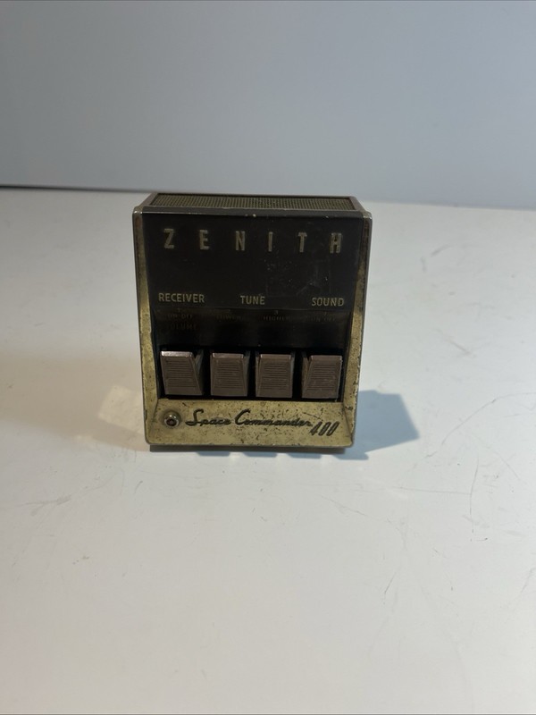 Vintage ZENITH Space Commander 400 TV Remote Control Clicker Untested