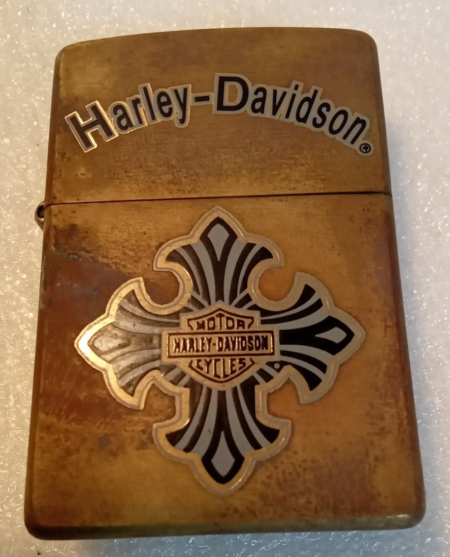 Vintage Harley Davidson Zippo Lighter. Year 2000. Brass. Used.