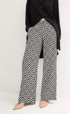 FREEMANS Graphic Print Wide Leg Trousers in Black and White (fmn75-18)