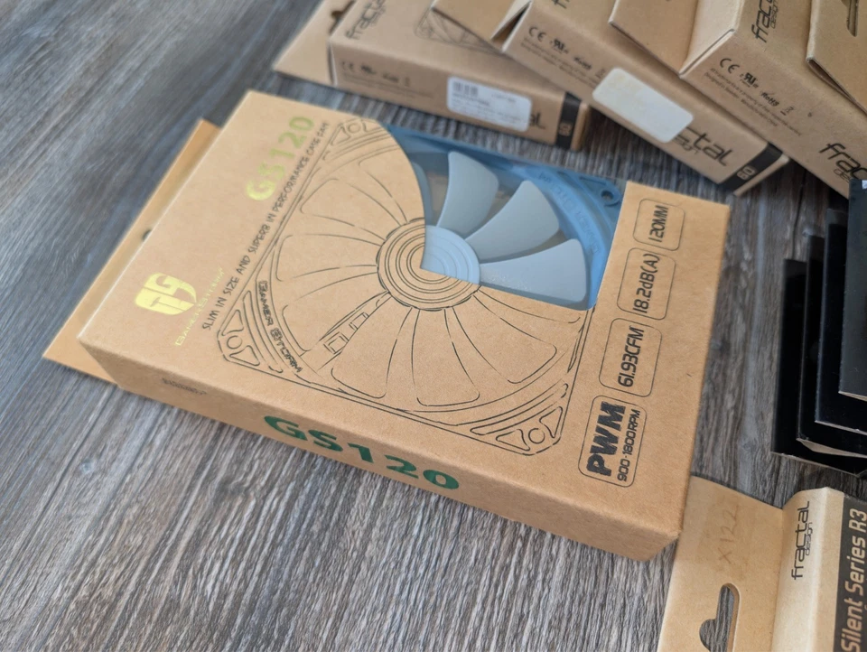 PC Fan Bundle – 19x Mixed Akasa, Fractal Design & GamerStorm – Brand New - Image 4 of 4