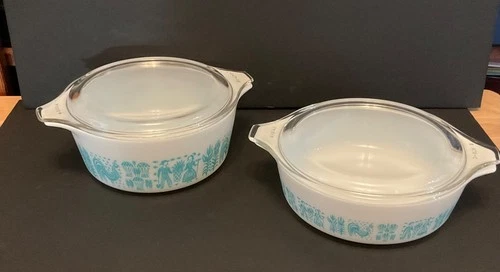Pyrex vintage 2 pc round Covered Casserole Turquoise Butterprint Amish 471 & 472