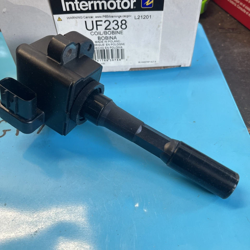 Standard Motor Products UF-238 Ignition Coil For 95-05 Acura NSX RL TL - Image 3 of 4