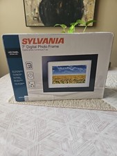 Sylvania Digital Photo Frame 7 Inch LED Panel - New NOS NIB