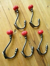 5 COAT HOOKS IRON VINTAGE ANTIQUE LOOK HAT HOOK KEY BATH HALL TREE RED ENTRYWAY