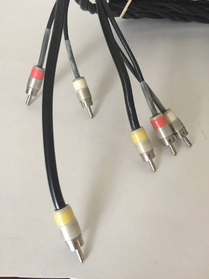 24 Foot AV 3-RCA AUDIO/VIDEO CABLE INDOOR OUTDOOR MALE RED YELLOW WHITE - Image 3 of 4