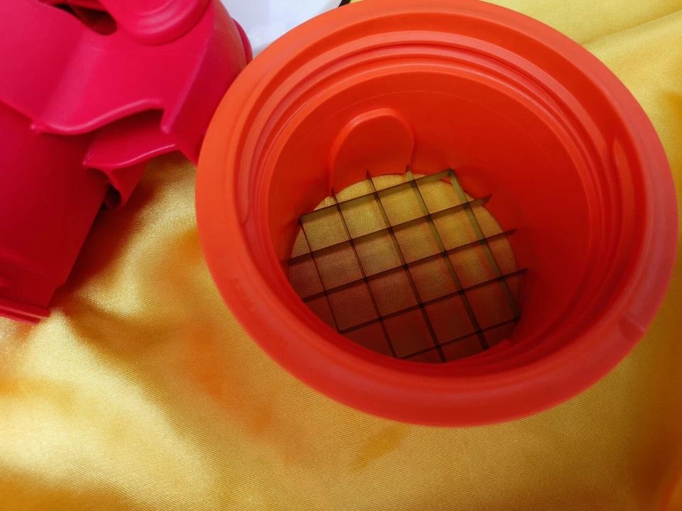 Tupper Profi-Chef Universalschneider Pommes Presse Obstschneider, Tupperware - Bild 3 von 4