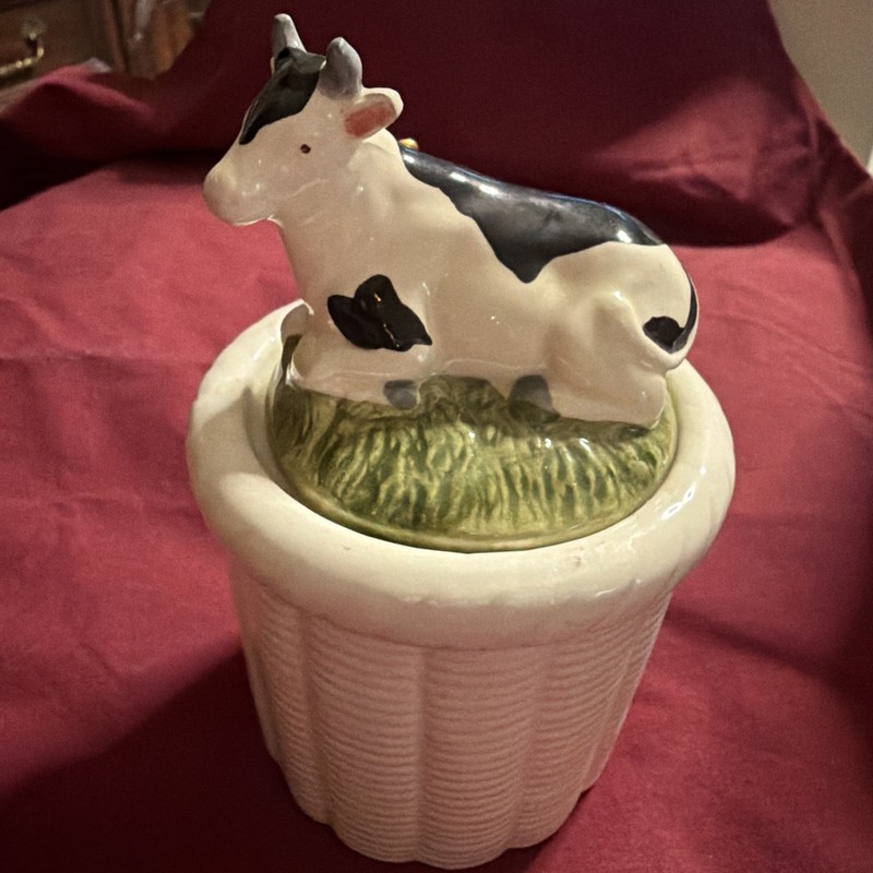 Vintage White/black Cow On Basket Covered Sugar Bowl With  Spoon Made In Japan