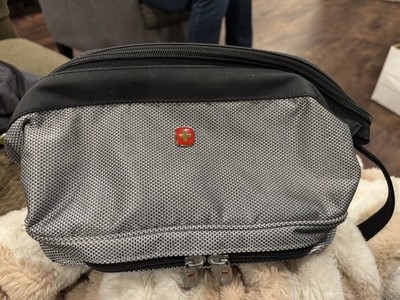 Swissgear Toiletries Travel Case Color Gray L:7.5 /W:10 